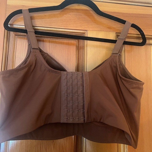 Brown Seamless Bra - Picture 3 of 3